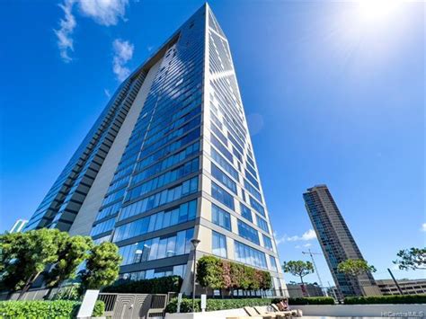 1009 kapiolani boulevard.